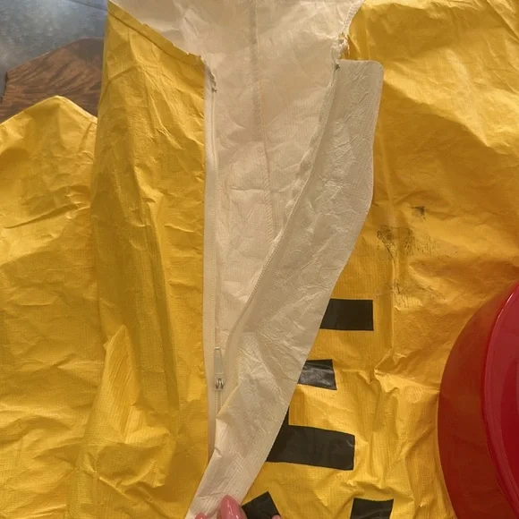 DEVO men’s costume. - Picture 2 of 5